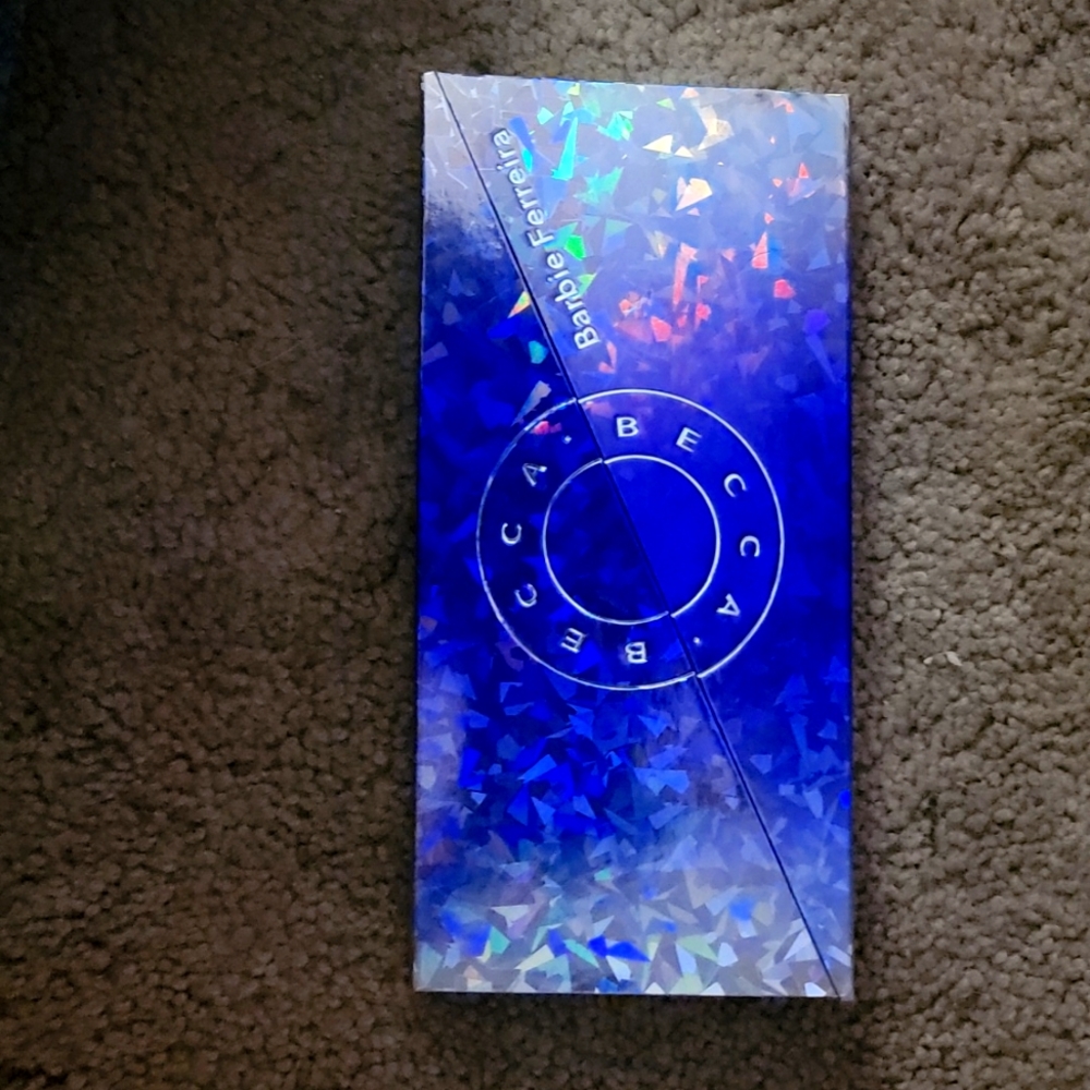 BECCA x Barbie Ferreira Prismatica Face Palette